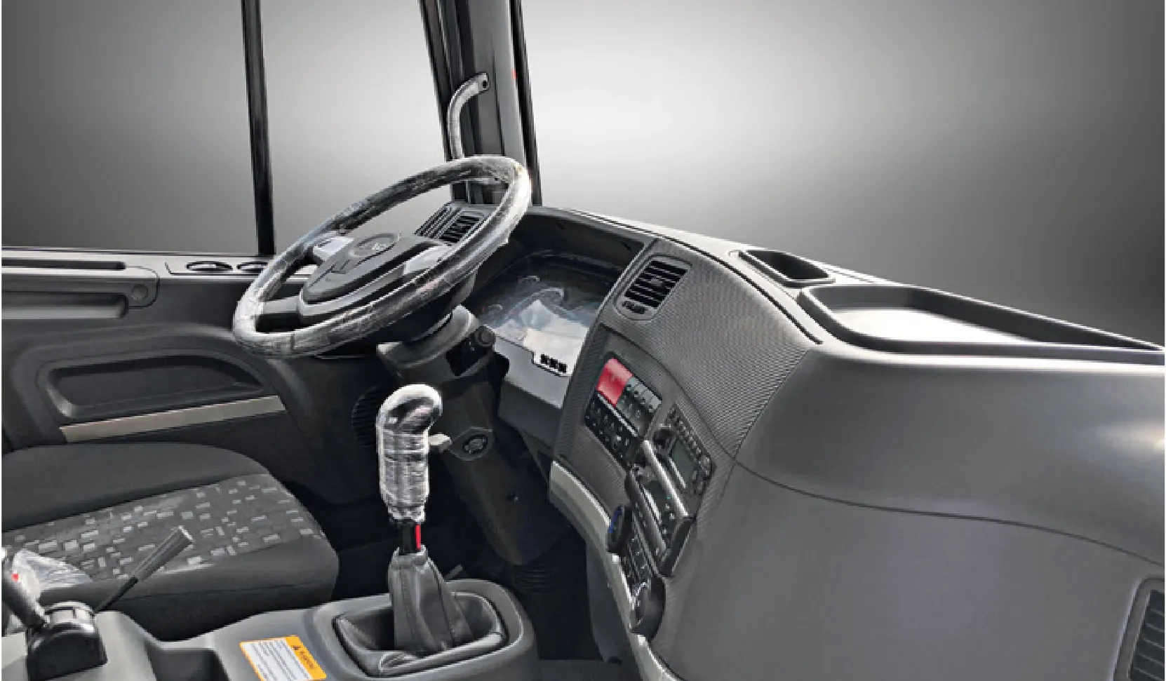Volqueta JAC HFC 4254: potencia WEICHAI para trabajo pesado